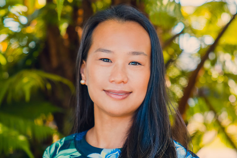Dr. Maricris Mangasi Meyer, DDS